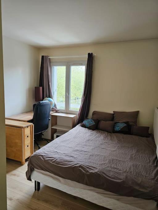 Appartement Spacieux Silencieux Lognes Luaran gambar