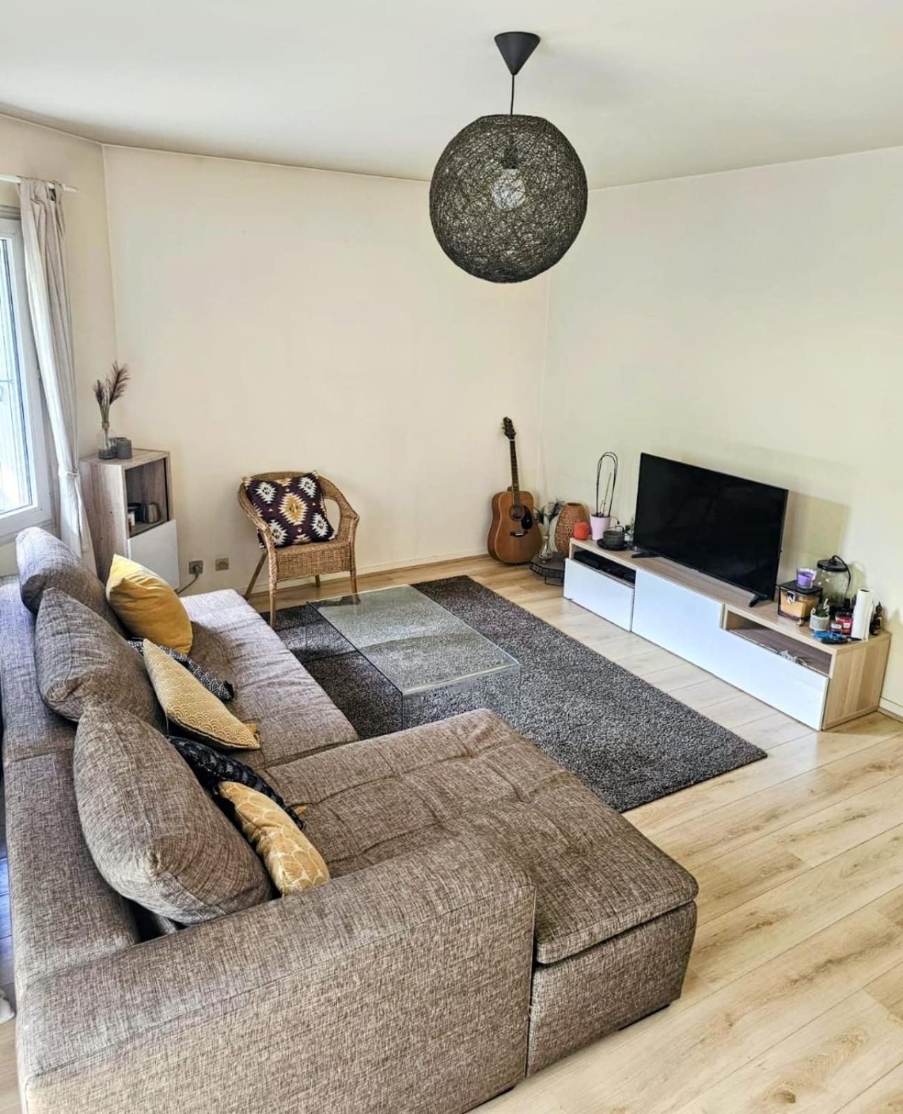 Appartement Spacieux Silencieux Lognes Luaran gambar